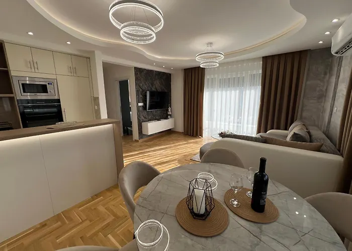 Lux Jocic * Vrnjačka Banja